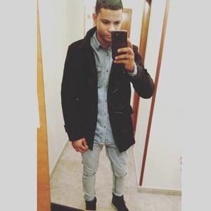 Meet your Posher, Julio